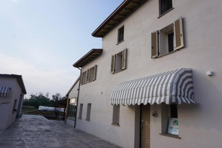 Agriturismo Campogrande Carpaneto Piacentino Экстерьер фото